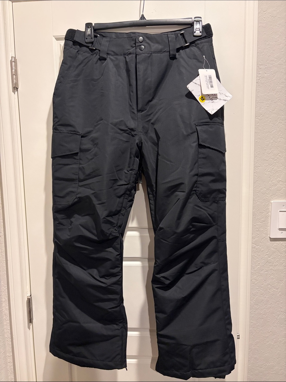 Montflix Men's Black Insulated Cargo Snow Pants